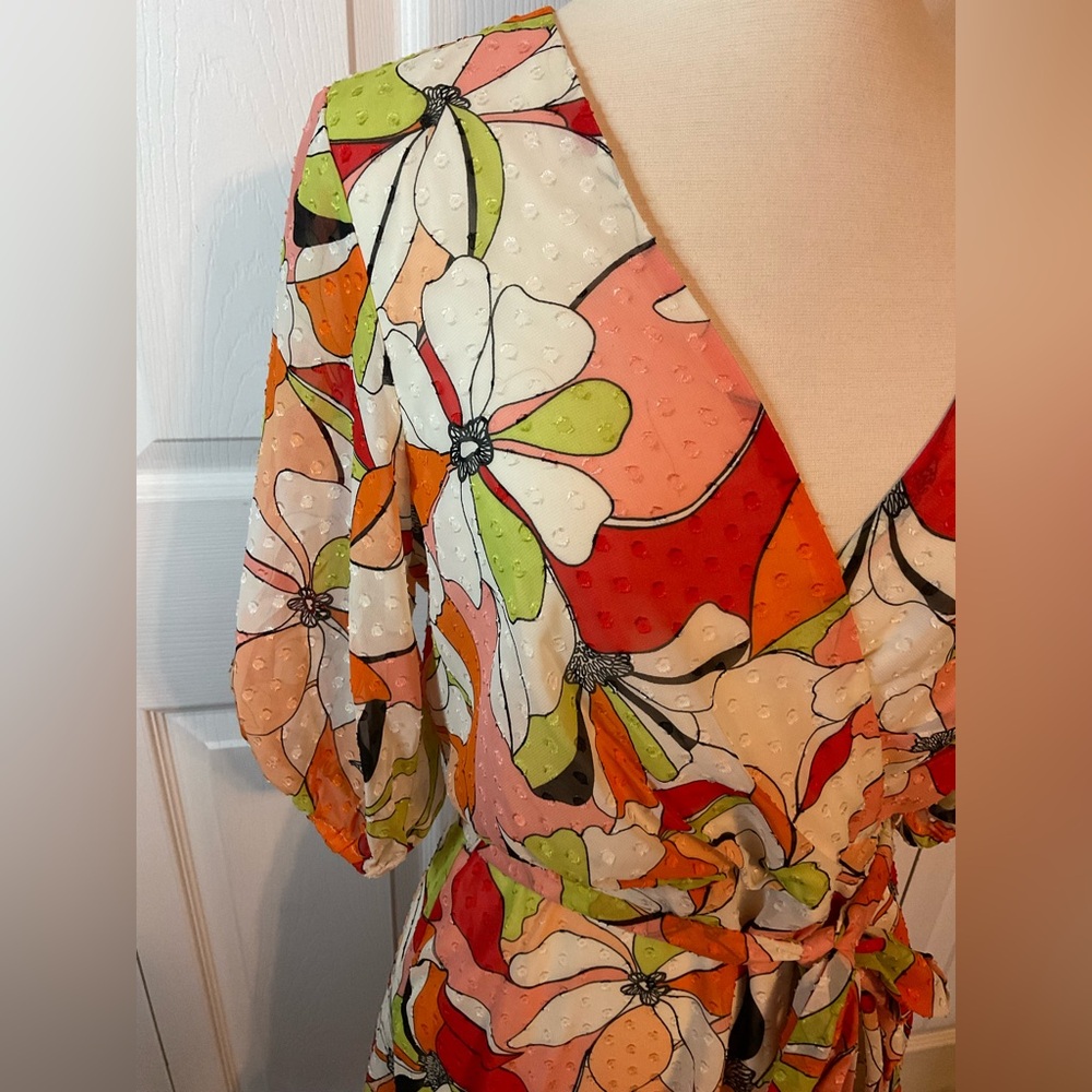 BCBGeneration Orange Peach Green Floral Dress Size 10 - Picture 6 of 8